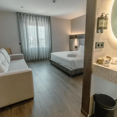 Rural La Desa Миахадас