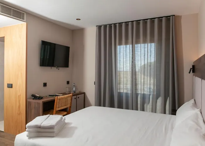 Hotel Rural La Desa 4*